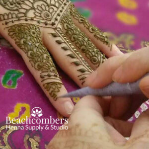 Ready-to-use henna paste